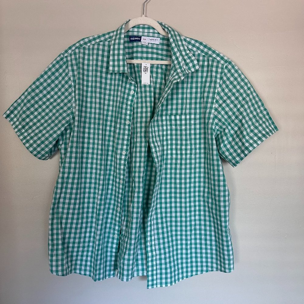 NWT Old Navy mens green plaid button down